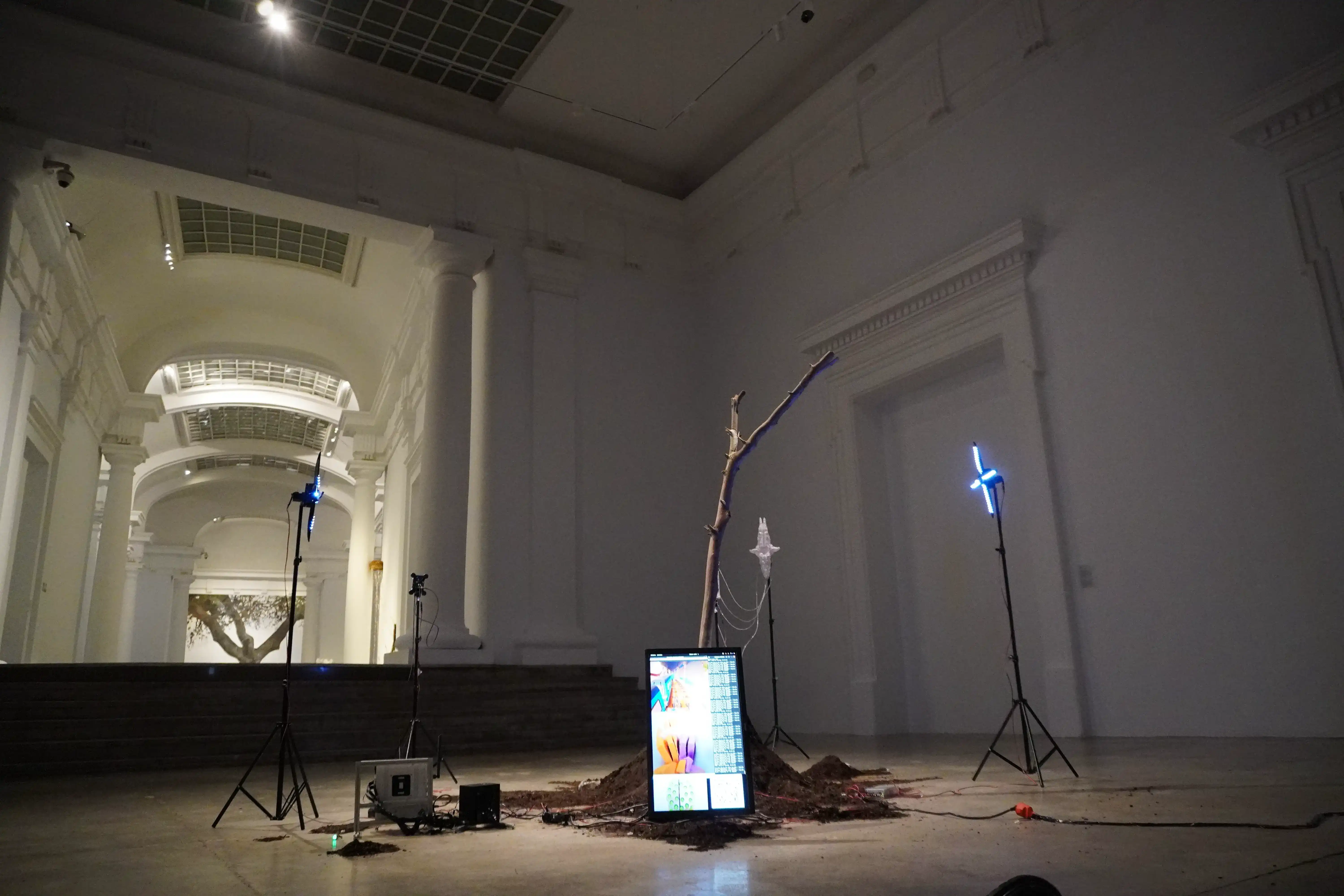 We´ll write poems over acidic grounds