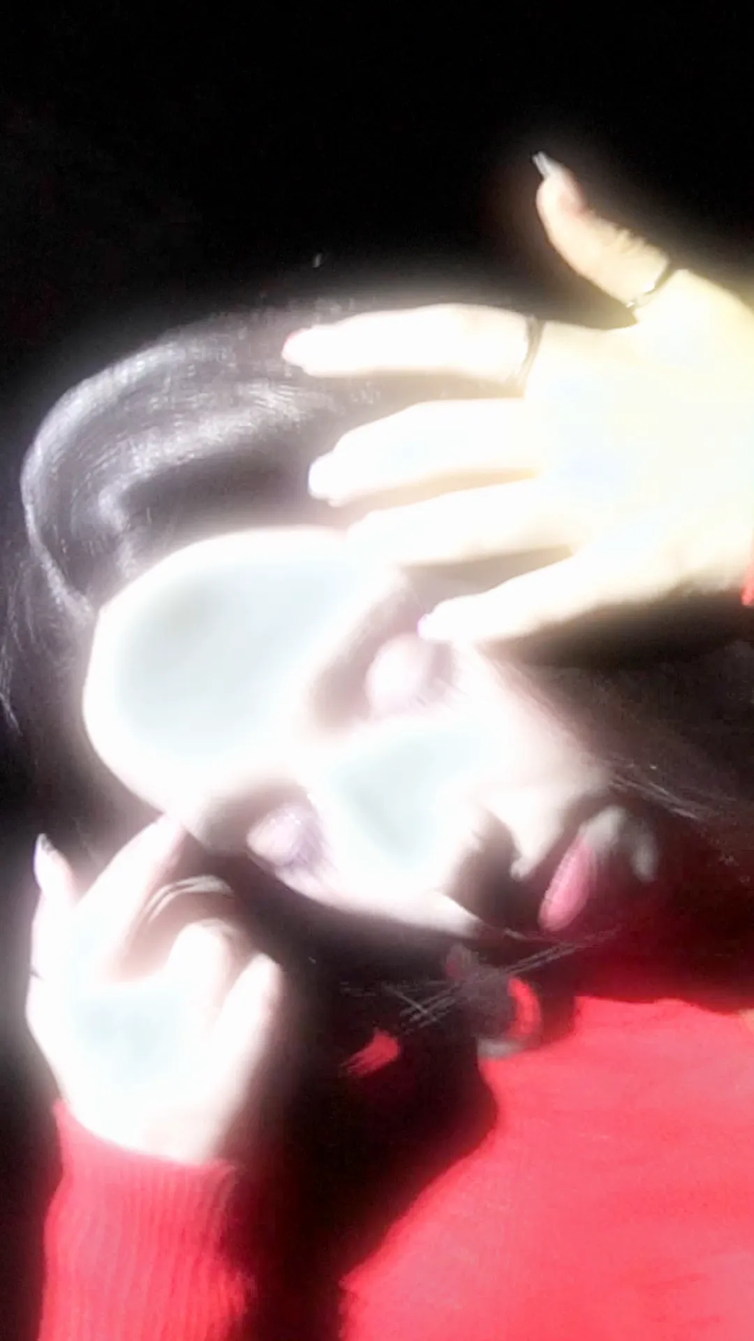 Con los ojos Nina Ban